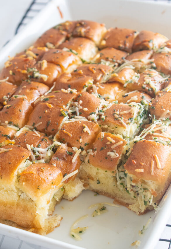 paremesan garlic bread hawaiian roll