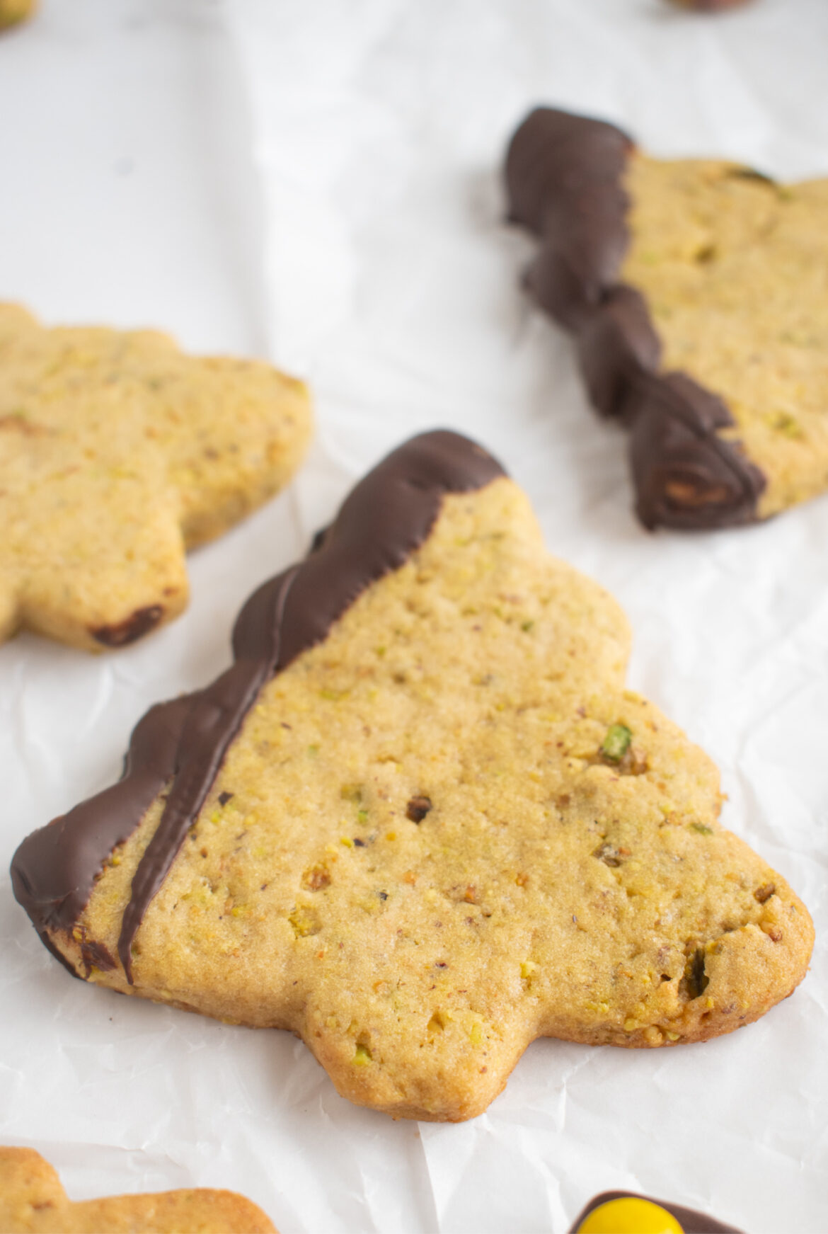 pistachio cut out cookies (3)